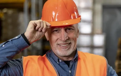 smiley-man-with-helmet-warehouse (1) smiley-man-with-helmet-warehouse (1)